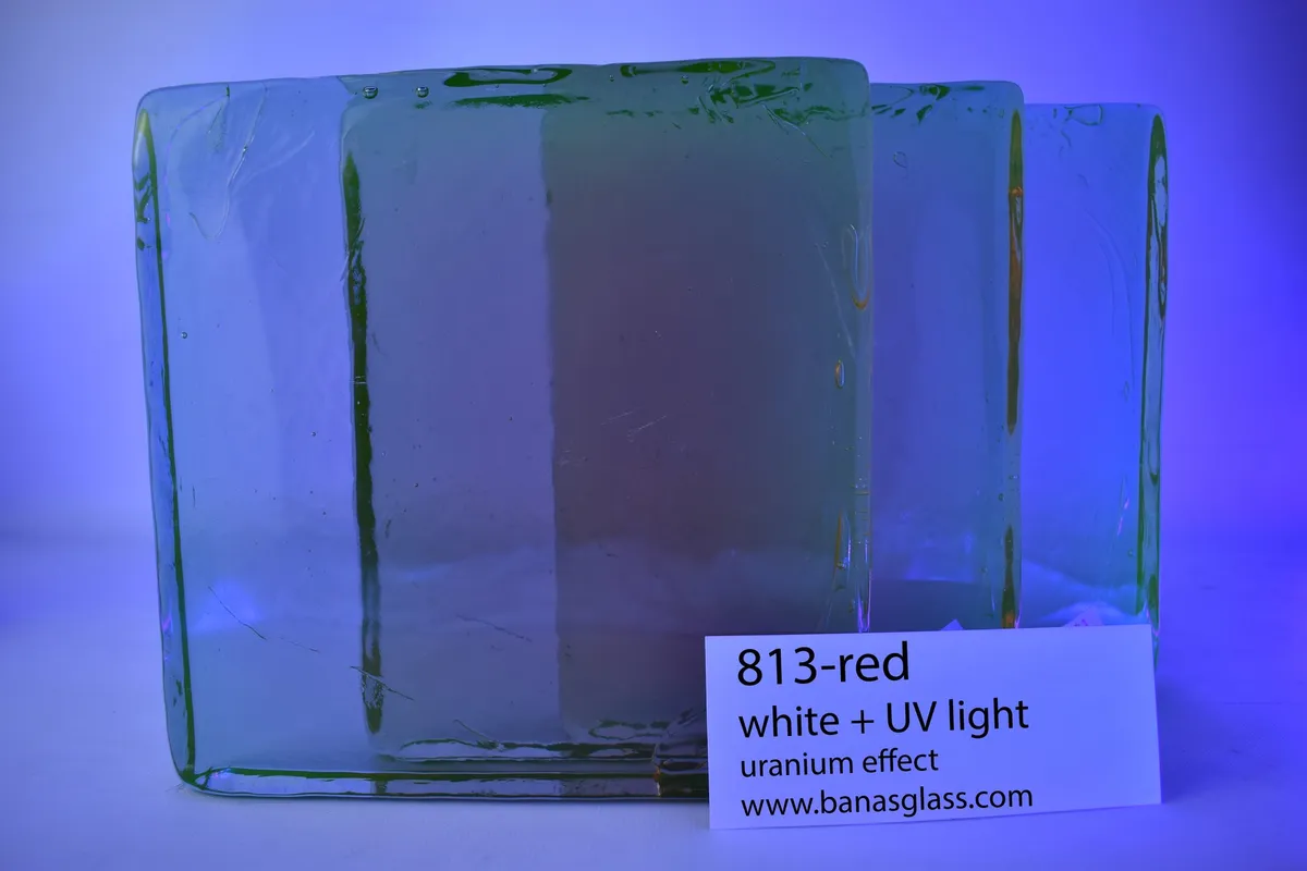 813* - Červený Efekt - 3