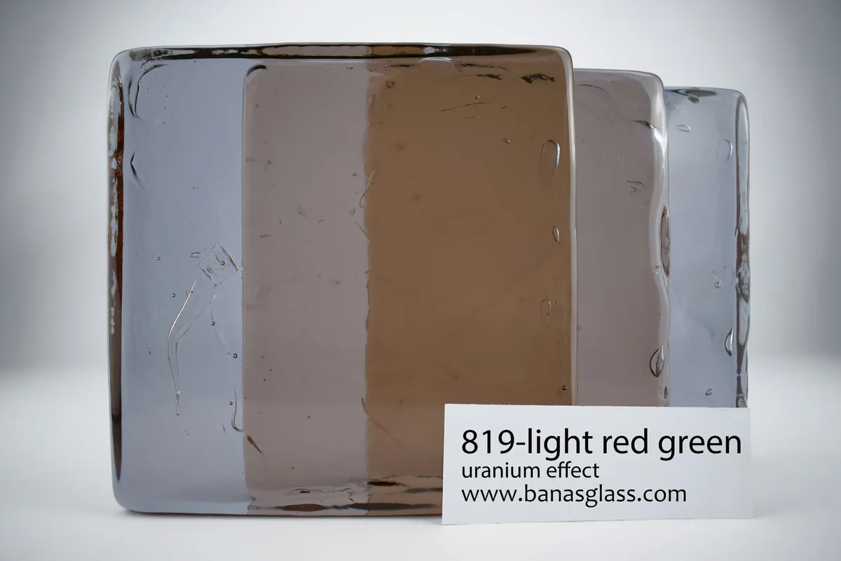 819 - Light Red Green Effect - 1