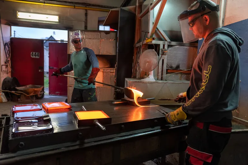 Dílna banas glass ukázka výroby